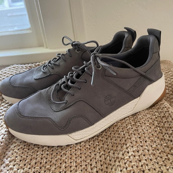 Womens Timberland Kiri Up Retro Sneakers Shoes Nubuck A1YMX A3219 Grey Size 7.5 - Picture 1 of 10